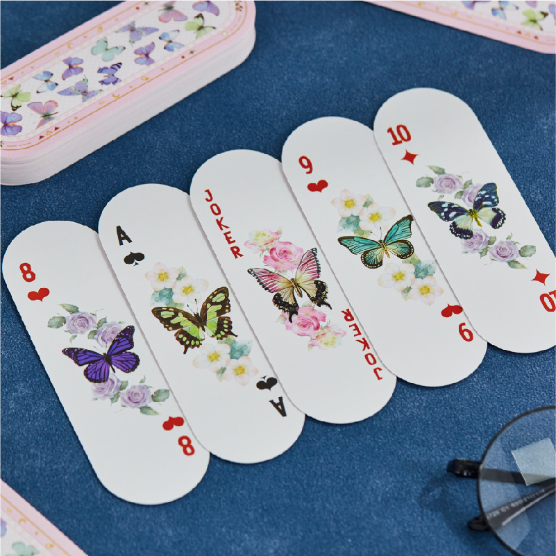 بطاقات لعب مخصصة بتصميم فريد ع - مراجعة Party Games Name وسعره